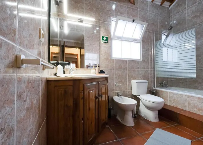 Kayak Azores Villa *